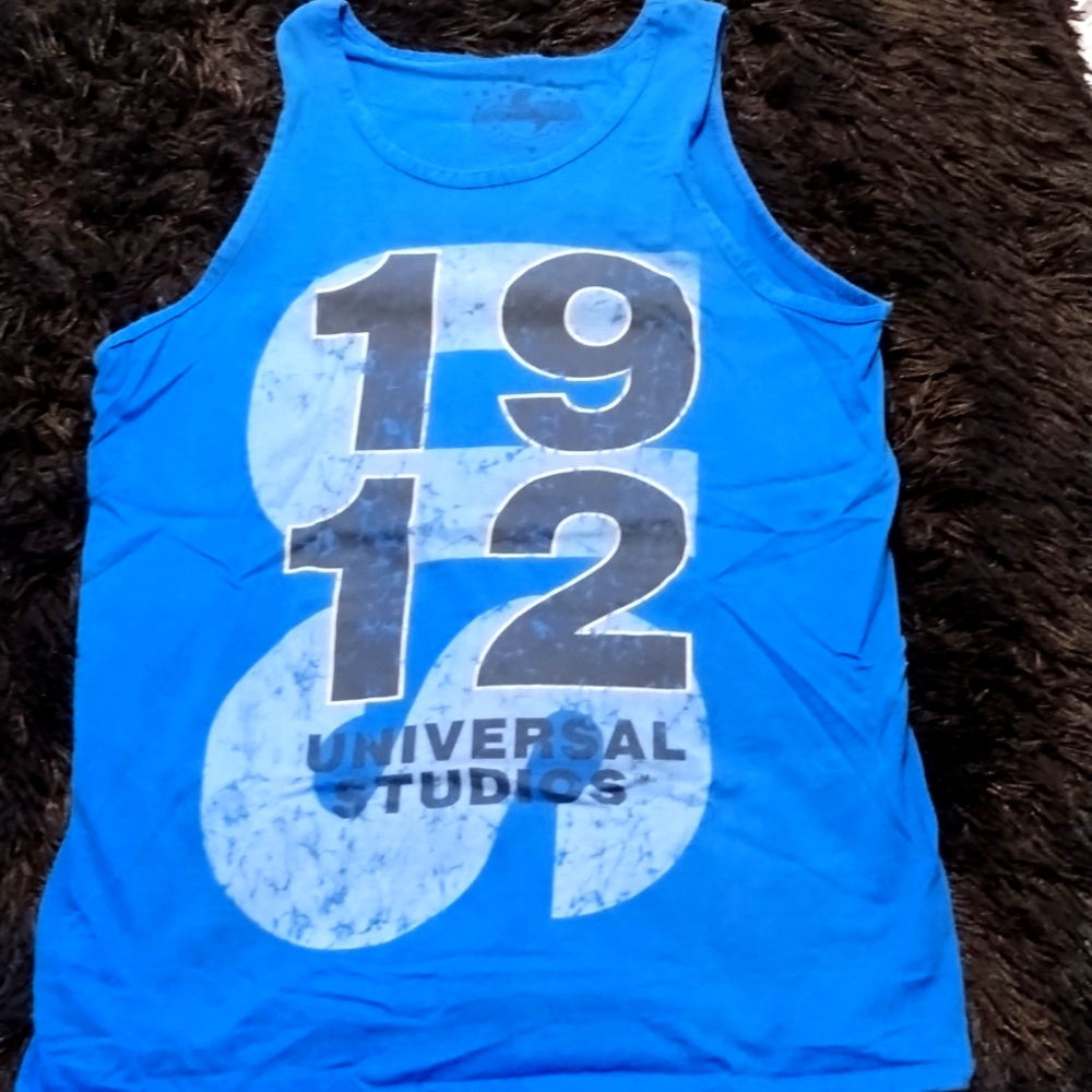 Classic universal studios theme park sleeveless Blue tank top for men in medium
